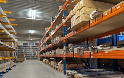 gu-switzerland-about-us-warehouse-logistics-landscape