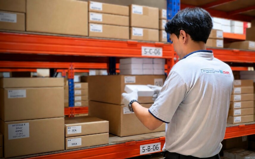 gu-thailand-aboutus-warehouse-landscape