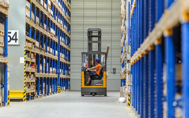 gu-about-us-logistics-area-landscape