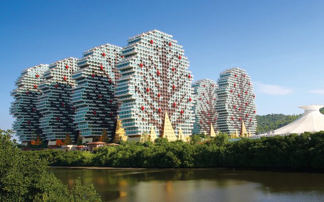 Benzersiz tasarıma sahip modern yüksek binalar