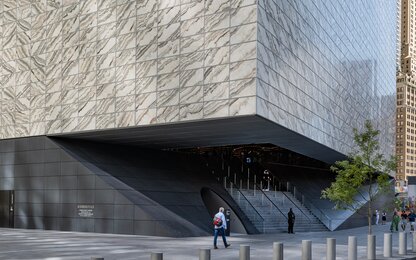 Innovative façade with marble and metal