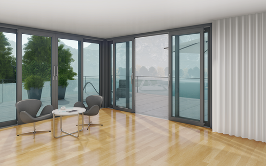 Современное жилое пространство с крупногабаритными подъемно-сдвижными элементами и панорамным видом