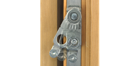 UNI-JET aksesuarları – kanat kaldırıcı ile ahşap eleman